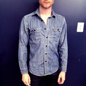 Uniqlo chambray long sleeve button down